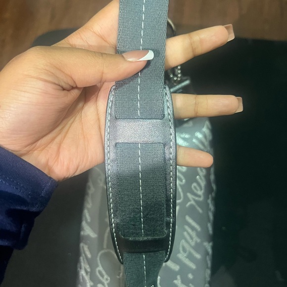 Coach Signature Script Lurex - Picture 7 of 11